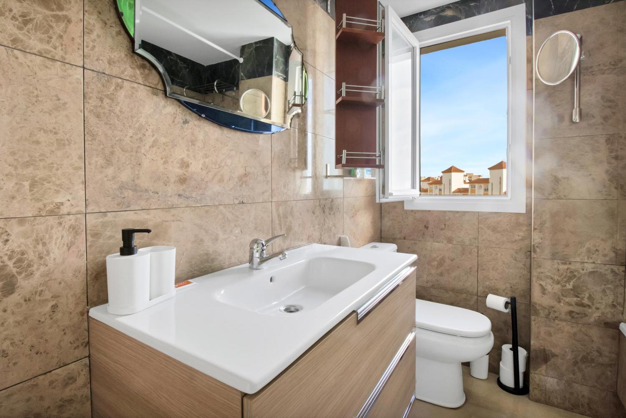 Estepona Puerto Blanco Appartement - Casa Valk Ngoại thất bức ảnh
